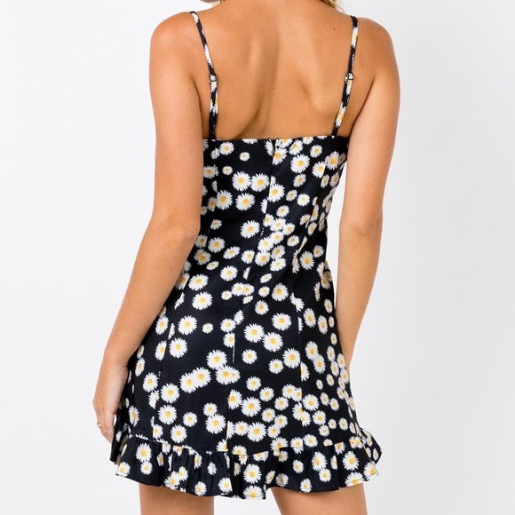 Dear Daisy Mini Dress Black - Picture 2 of 5